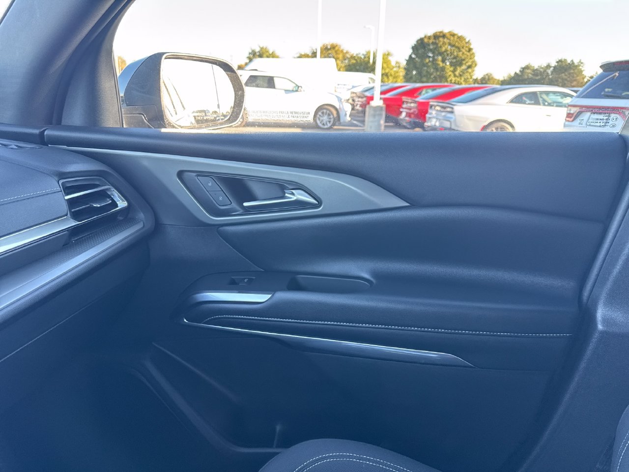 Used 2024 Chevrolet Traverse LT AWD/4WD image 26