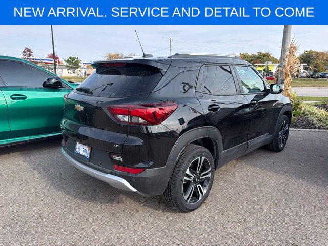 Used 2025 Chevrolet TrailBlazer LT w/ LT Cold Weather Package AWD/4WD image 13