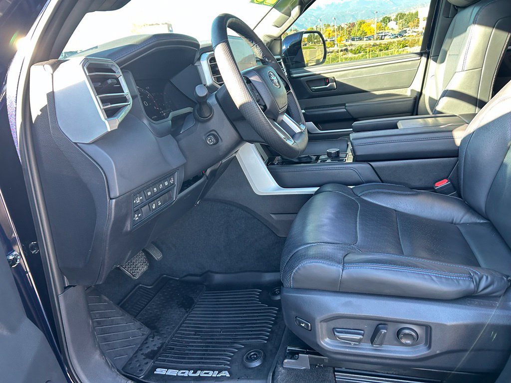 Used 2025 Toyota Sequoia Platinum AWD/4WD image 25