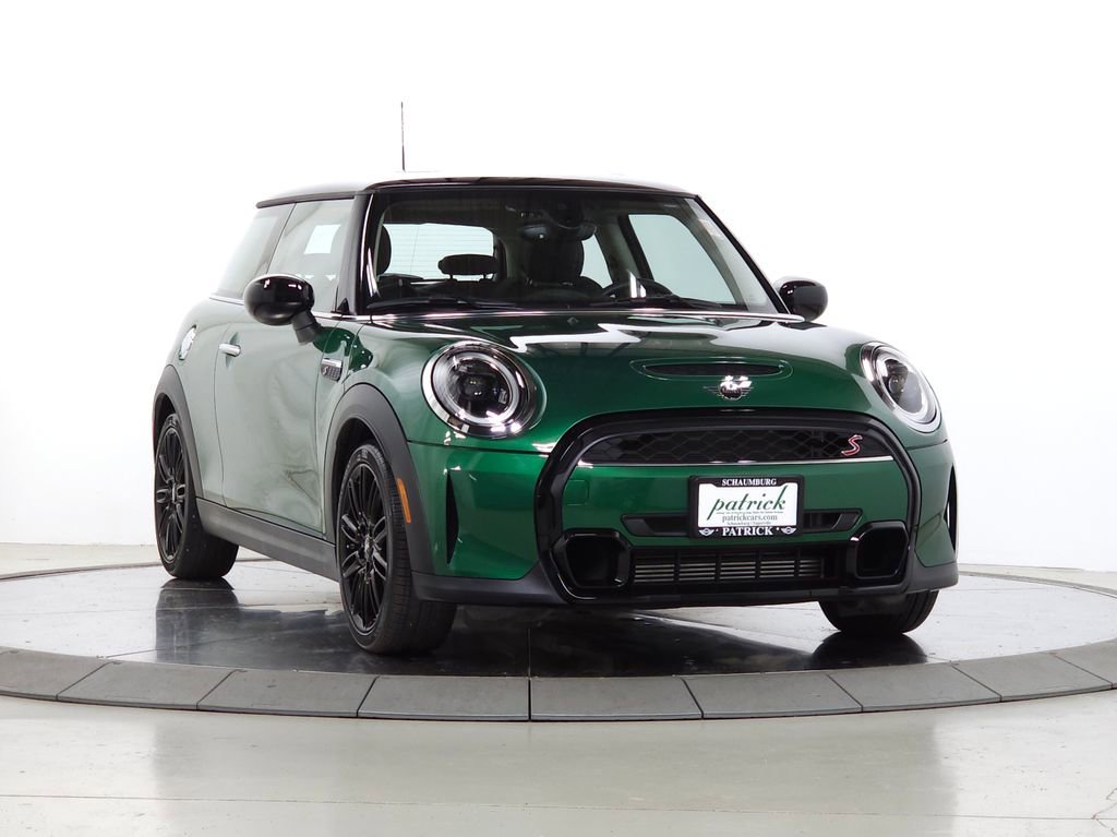 Used 2024 MINI Cooper S FWD image 1