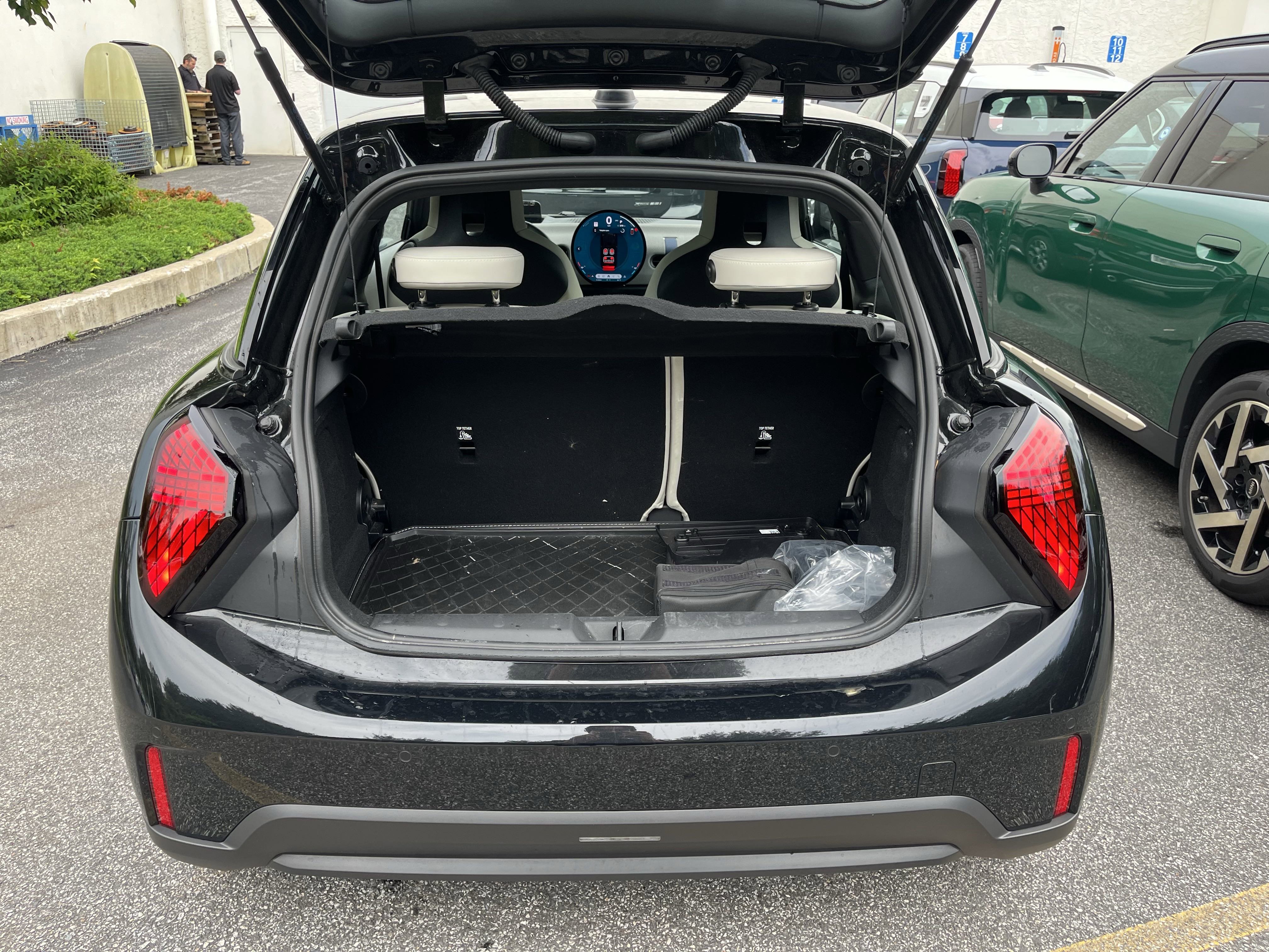 Used 2025 MINI Cooper S image 9