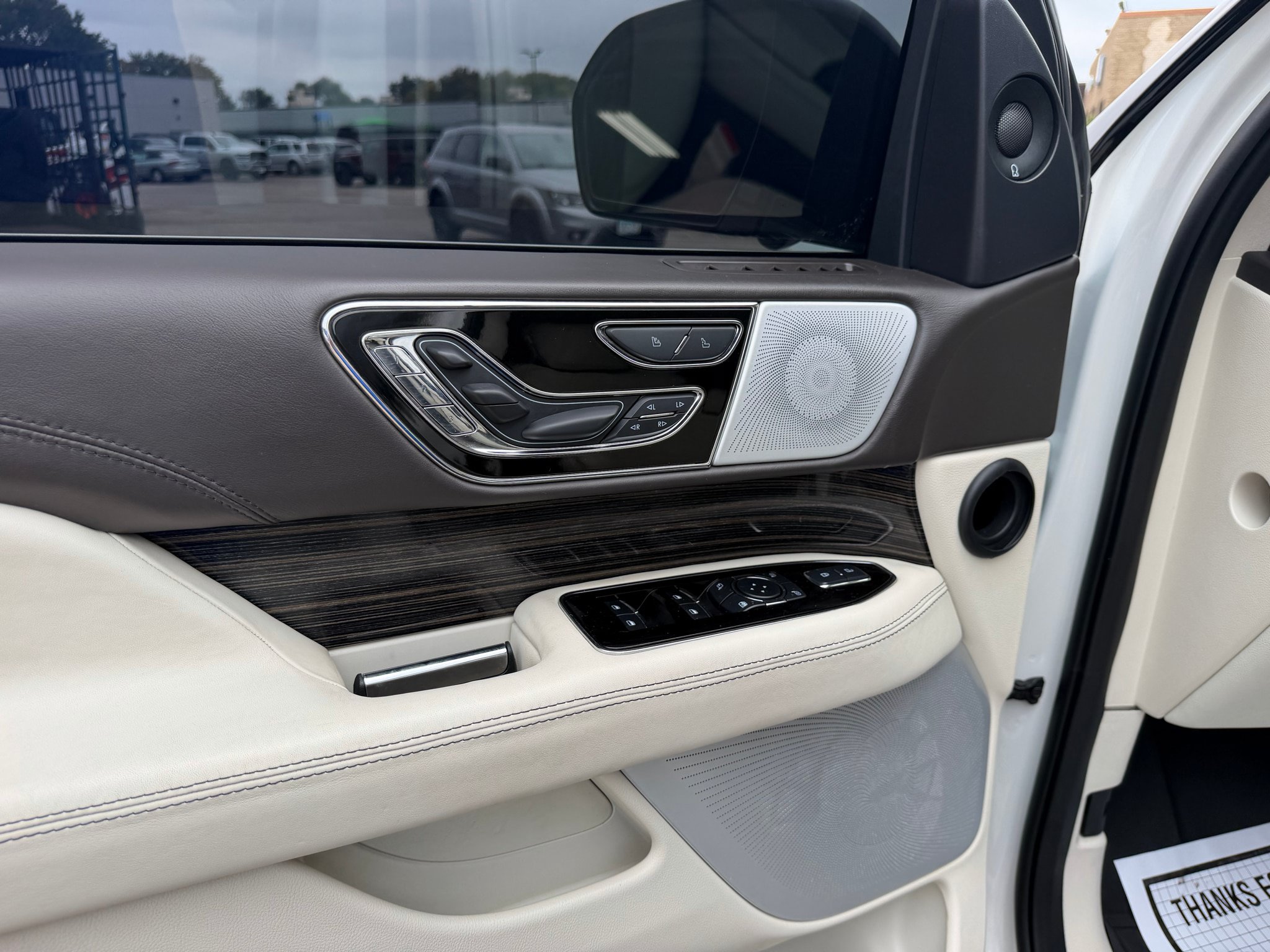 Used 2024 Lincoln Navigator L Black Label AWD/4WD image 14