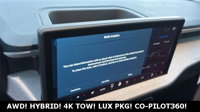 New 2025 Ford Maverick XLT w/ Equipment Group 301A image 13