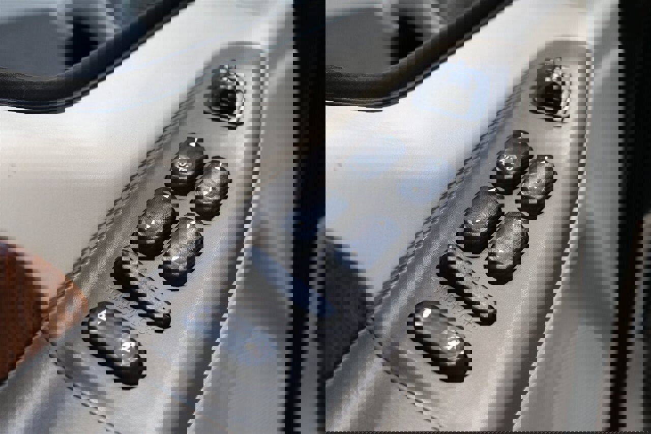 Used 2002 Ford Excursion Limited image 91