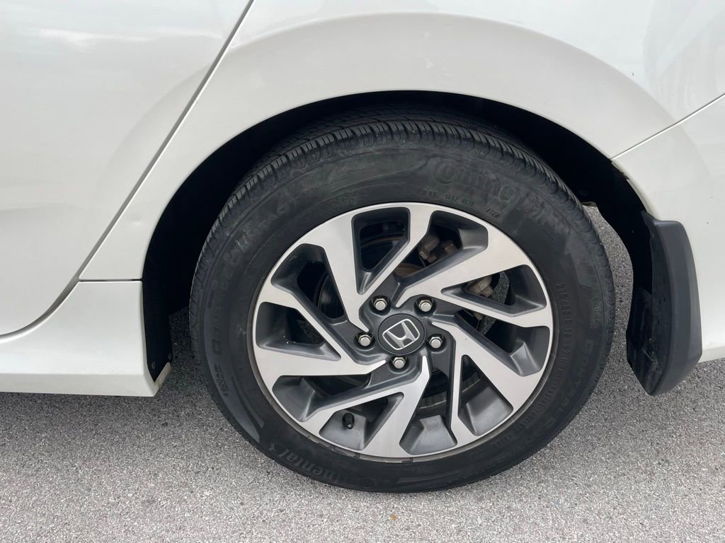 Used 2017 Honda Civic EX image 32