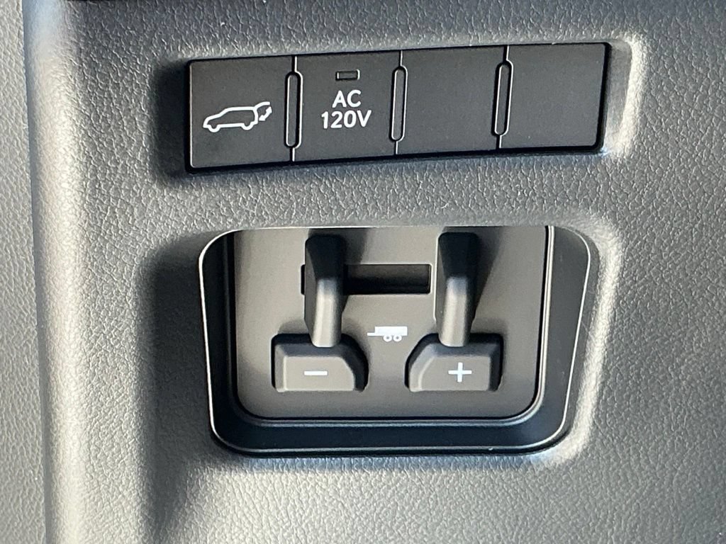 New 2026 Lexus LX 700h Luxury AWD/4WD image 33