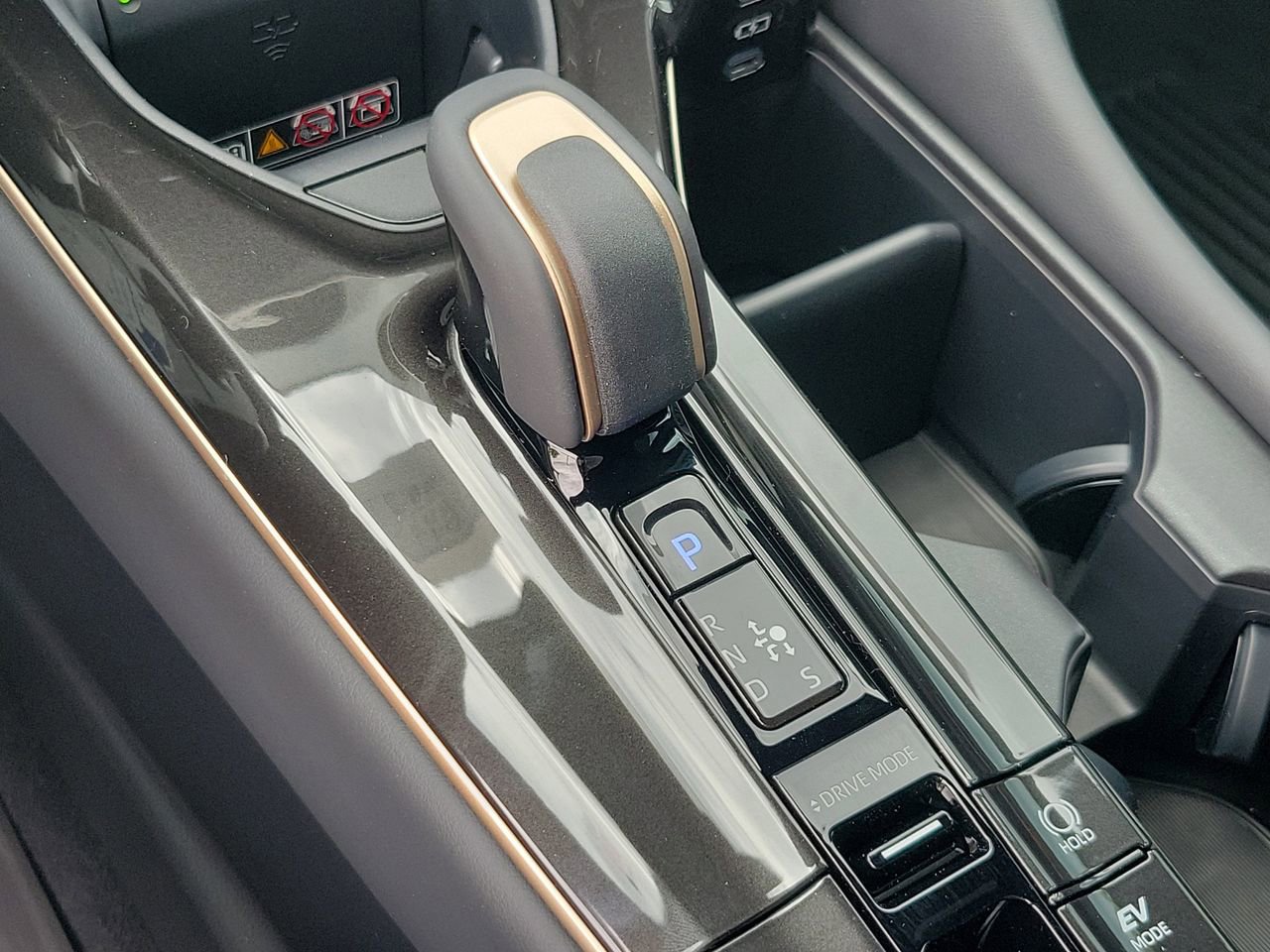 New 2026 Toyota Crown Signia AWD/4WD image 27
