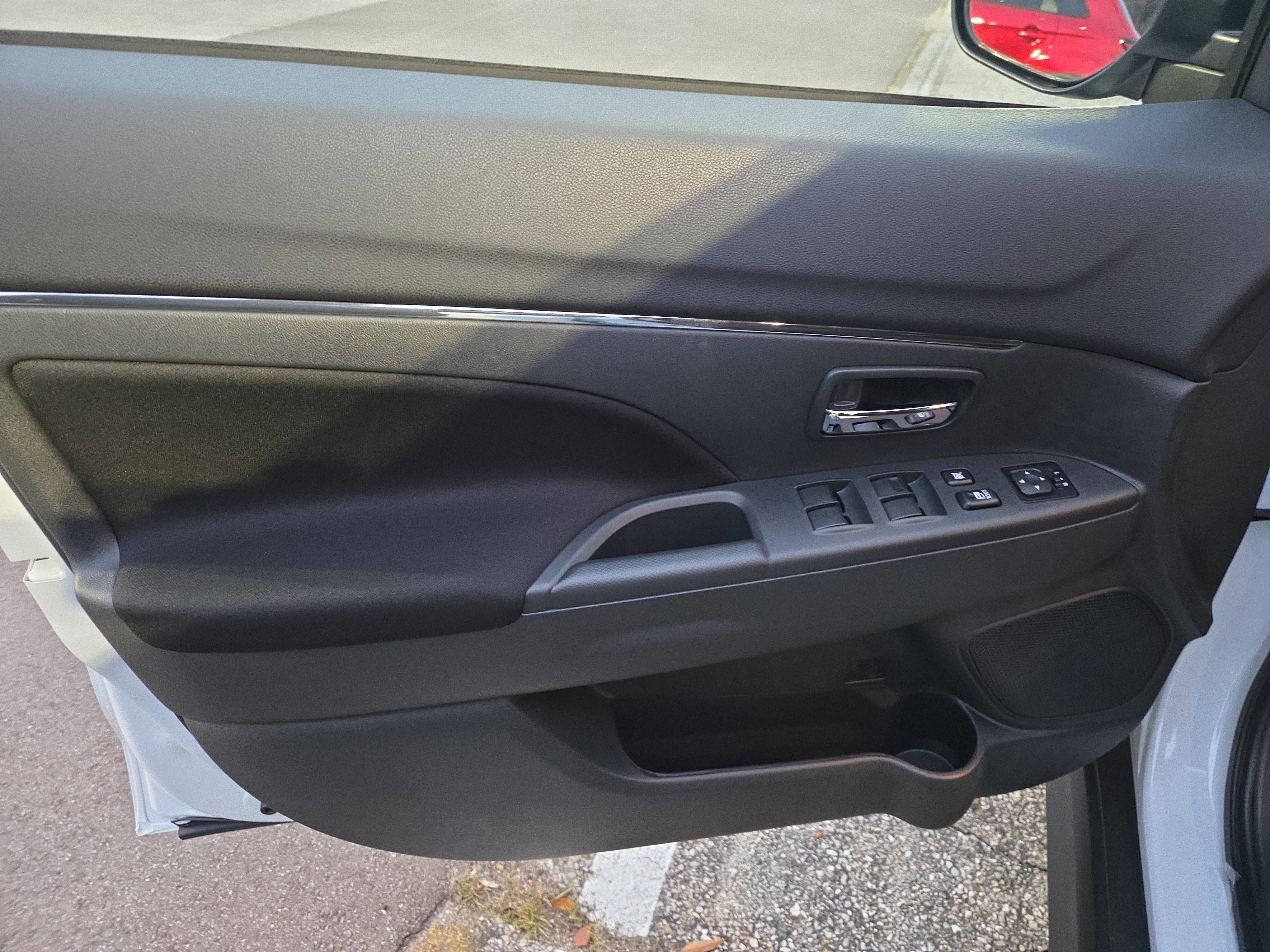 New 2025 Mitsubishi Outlander Sport AWD image 5