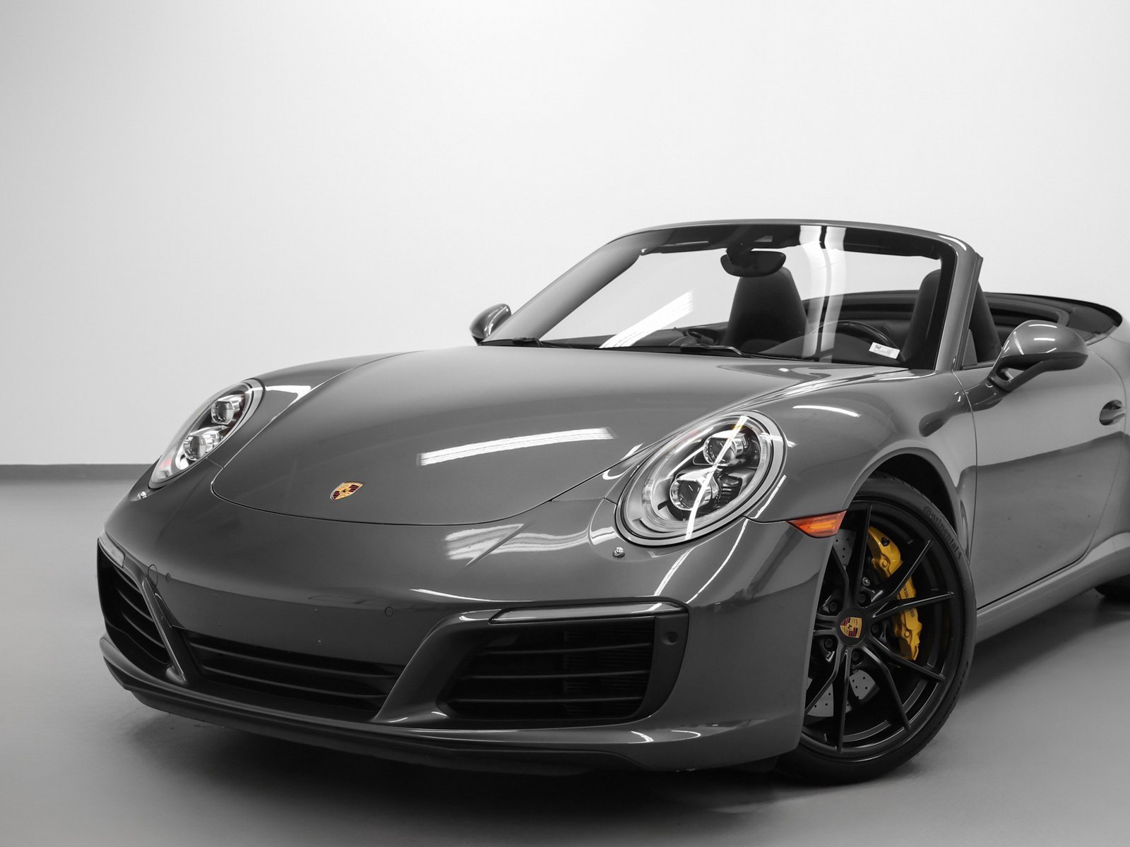 Used 2017 Porsche 911 Carrera S image 7