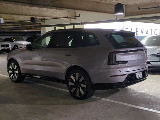New 2026 Volvo EX90 Ultra AWD/4WD image 5