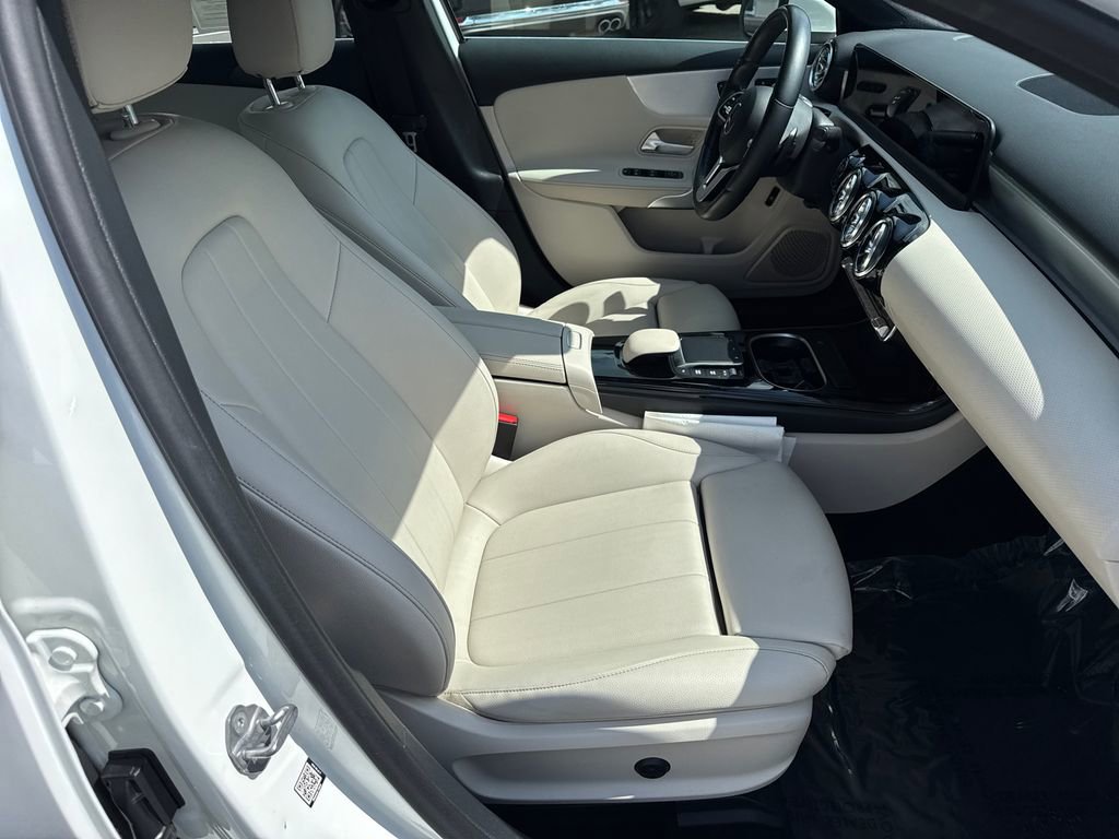 Used 2021 Mercedes-Benz A 220 4MATIC image 13