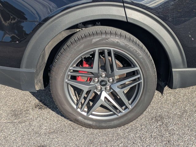 Certified 2026 Ford Explorer ST-Line w/ ST-Line Street Pack RWD image 11