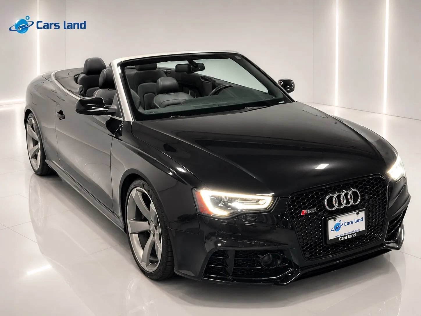 Used 2014 Audi RS 5 Cabriolet AWD/4WD image 9