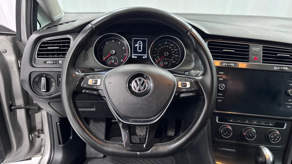 Used 2019 Volkswagen Golf SE w/ Driver Assistance Package FWD image 13