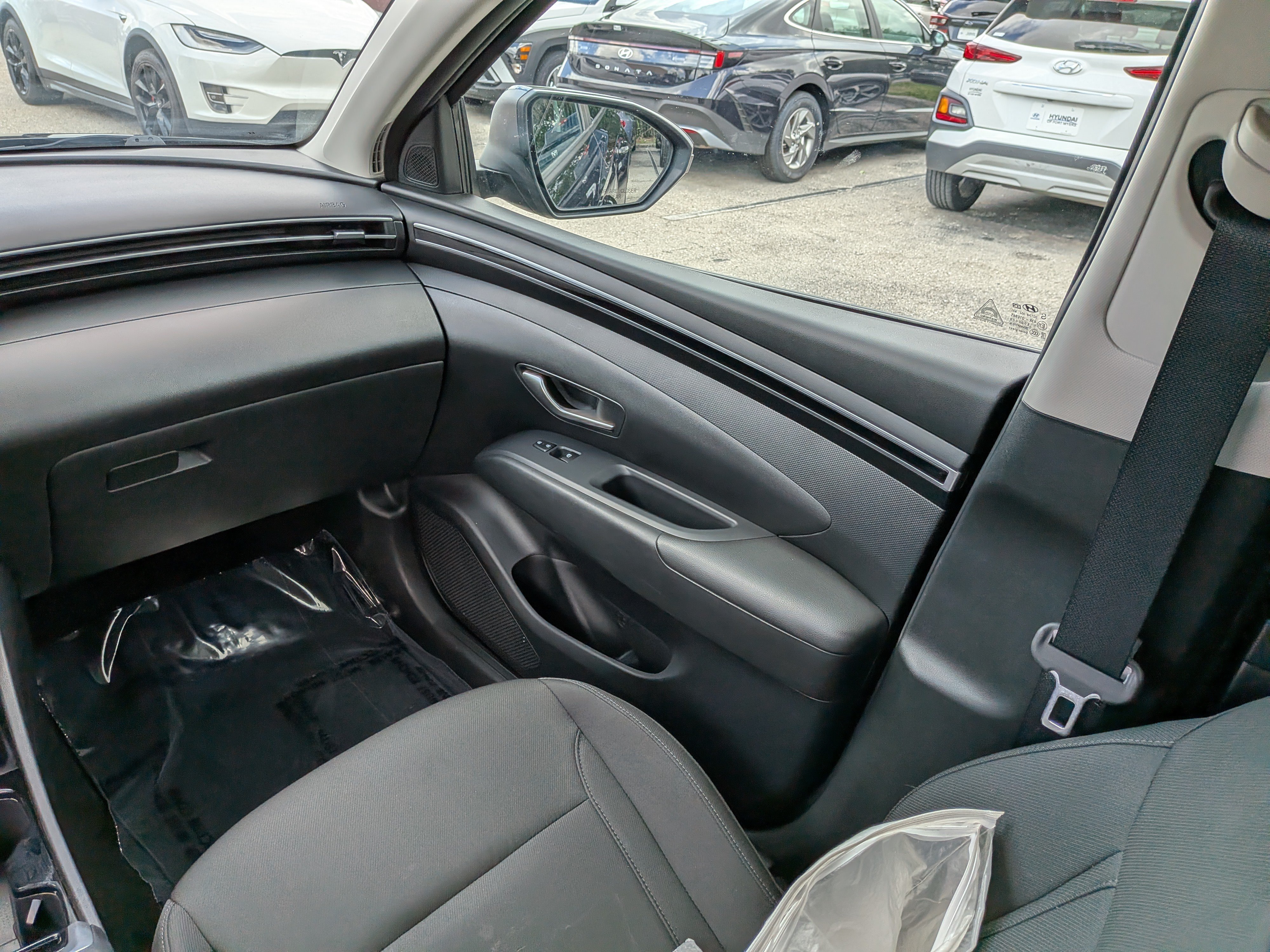 Used 2023 Hyundai Tucson SEL FWD image 19