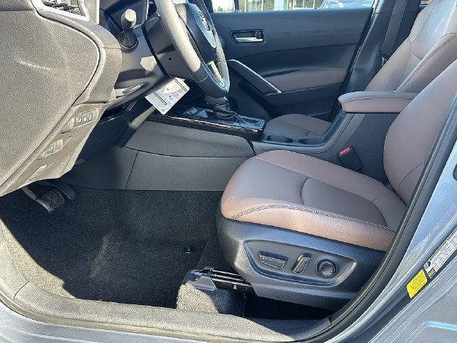 New 2026 Toyota Corolla Cross XLE w/ Convenience Package FWD image 15