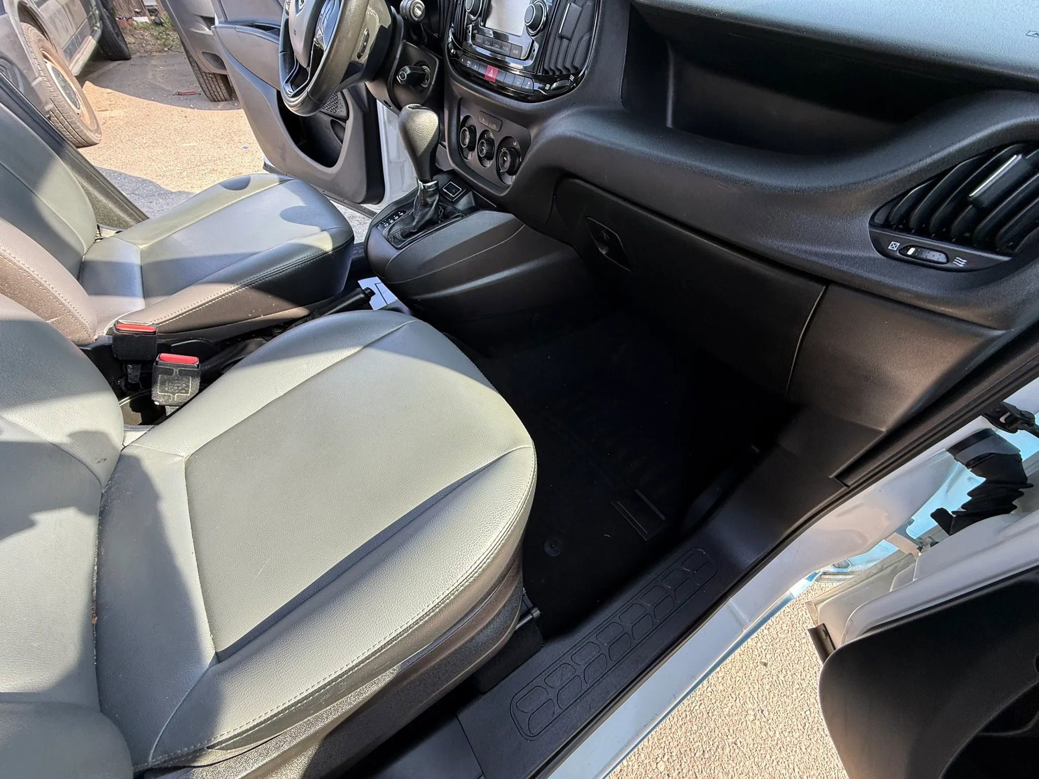 Used 2019 RAM ProMaster City Tradesman SLT image 40