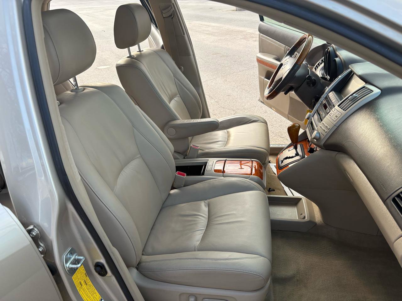 Used 2004 Lexus RX 330 AWD image 45