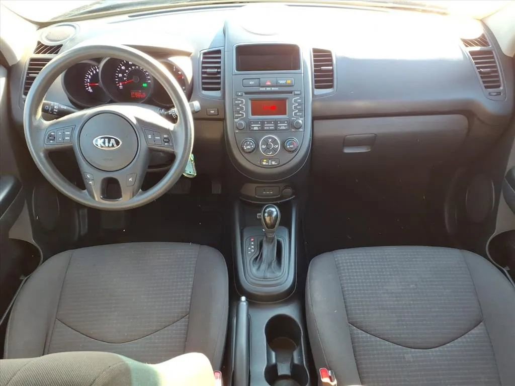 Used 2013 Kia Soul image 18