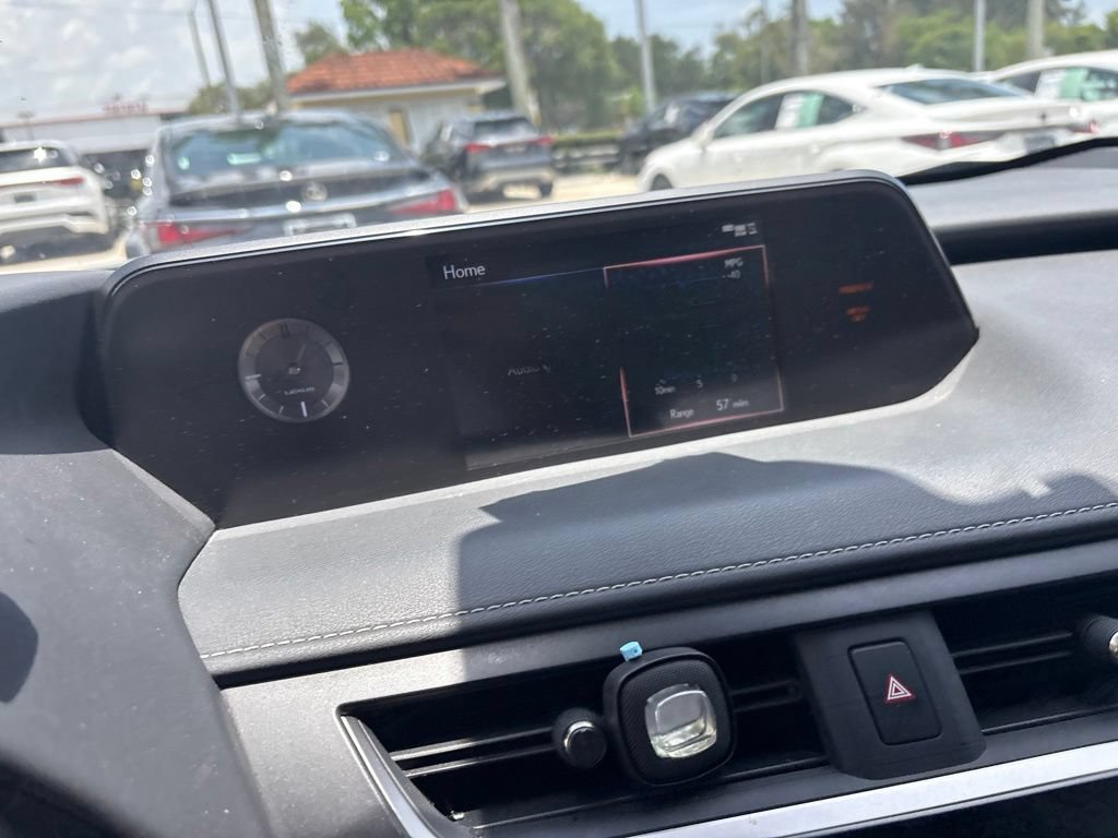 Used 2020 Lexus UX 200 w/ Accessory Package FWD image 3