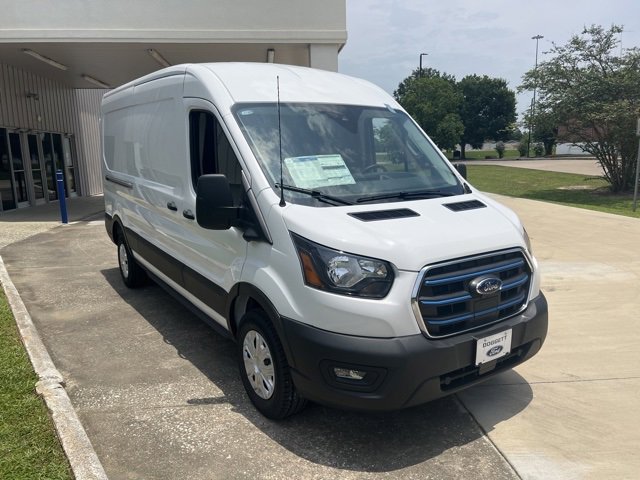 New 2023 Ford E-Transit Medium Roof image 19