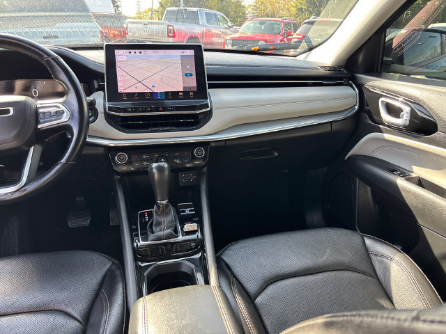 Used 2022 Jeep Compass Limited w/ Elite Group AWD/4WD image 13