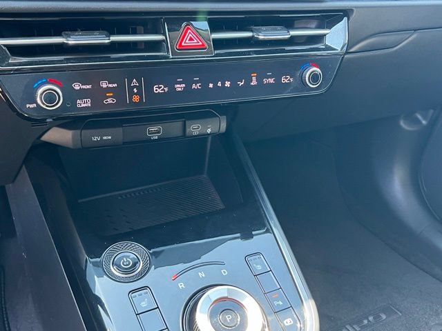 Certified 2024 Kia Niro Wind FWD image 18