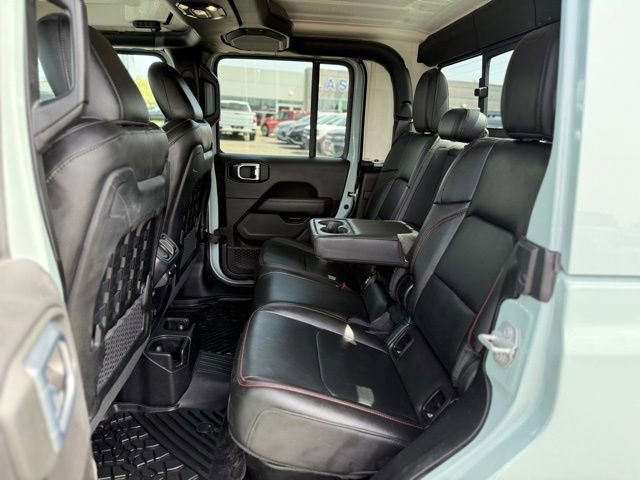 Used 2023 Jeep Gladiator Rubicon w/ Dual Top Group AWD/4WD image 14