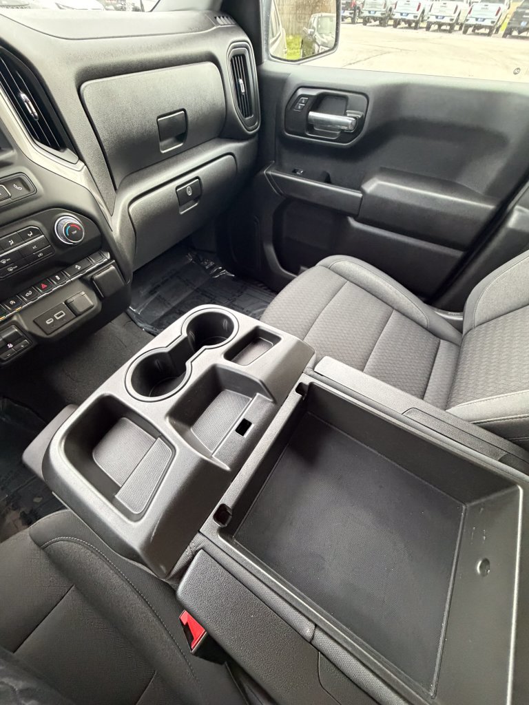 Used 2024 Chevrolet Silverado 1500 Custom Trail Boss AWD/4WD image 16