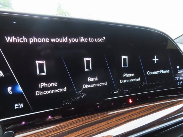 Used 2021 Cadillac Escalade Premium Luxury image 24