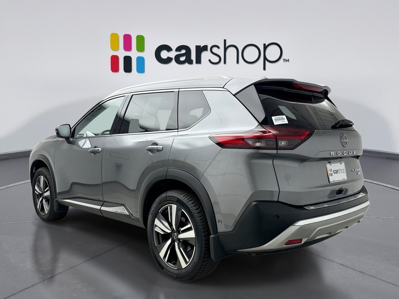 Used 2023 Nissan Rogue Platinum w/ Platinum Premium Package AWD/4WD image 3
