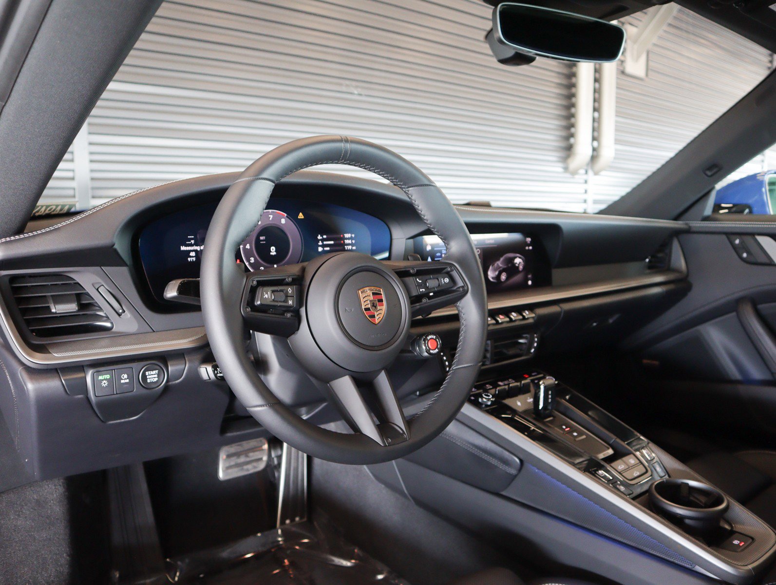 Certified 2025 Porsche 911 Carrera image 4