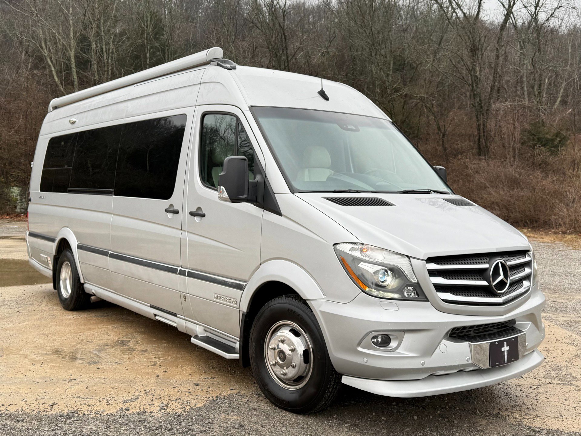 Used 2017 Mercedes-Benz Sprinter 3500 image 1