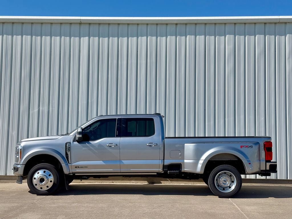 Used 2023 Ford F450 Lariat w/ Lariat Ultimate Package AWD/4WD image 3