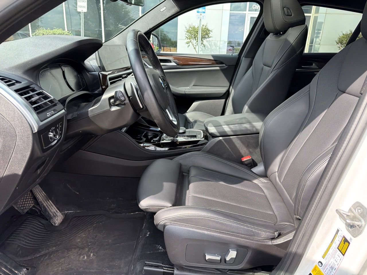 Used 2022 BMW X4 xDrive30i AWD/4WD image 15