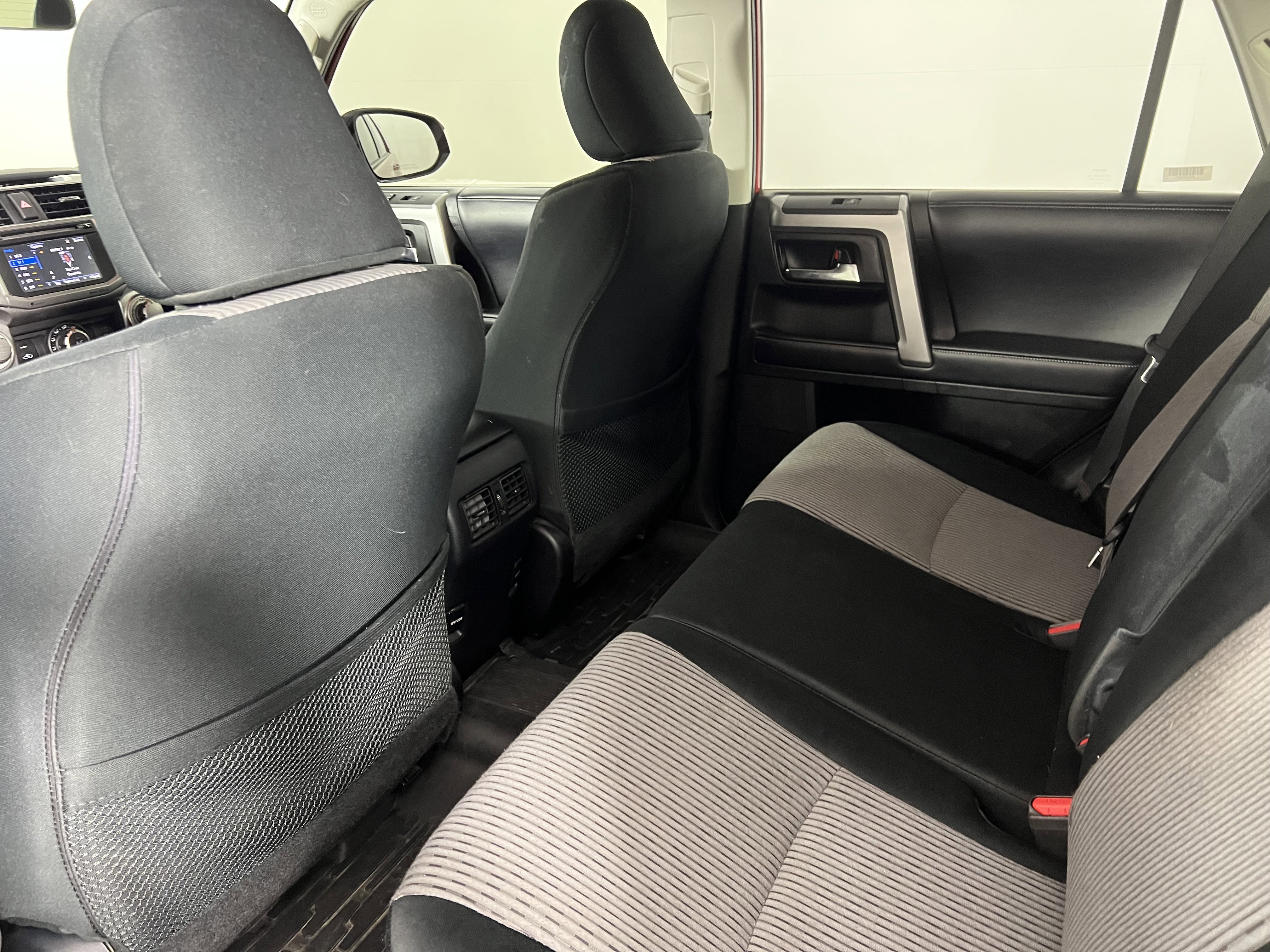 Used 2018 Toyota 4Runner SR5 image 18