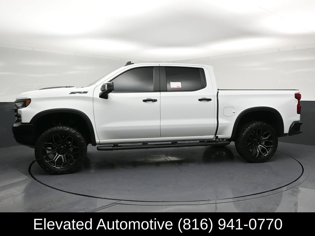 Used 2025 Chevrolet Silverado 1500 ZR2 w/ Technology Package image 2