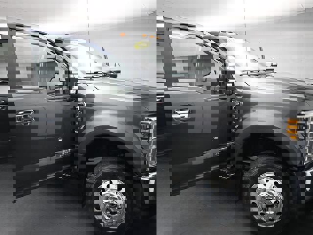 Used 2019 Ford F450 XL w/ STX Appearance Package image 21