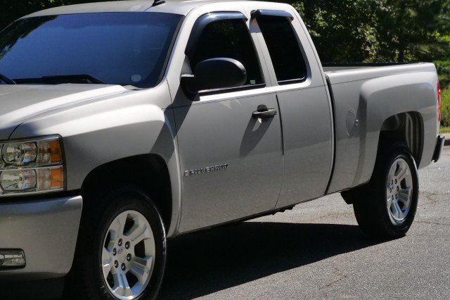 Used 2007 Chevrolet Silverado 1500 LT w/ 1LT Convenience Package RWD image 39