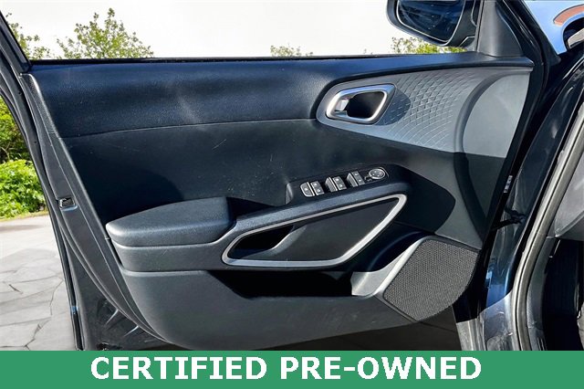 Certified 2023 Kia Soul LX w/ LX Technology Package image 21