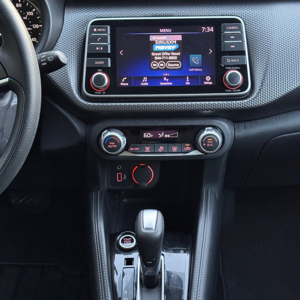 Used 2020 Nissan Kicks SV w/ Exterior Package image 21