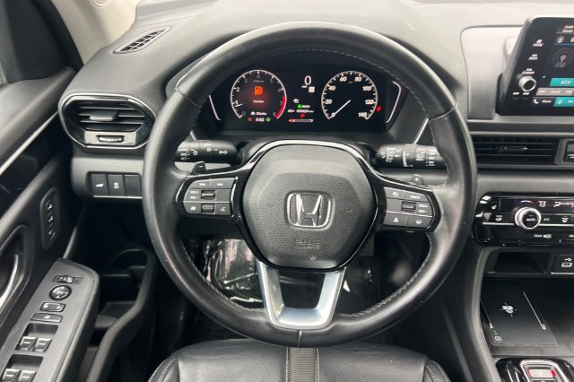 Used 2023 Honda Pilot EX-L image 16