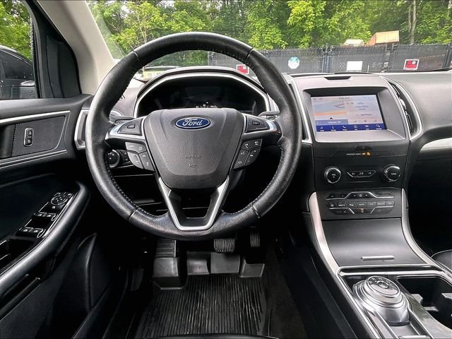 Used 2020 Ford Edge SEL w/ Convenience Package AWD/4WD image 5