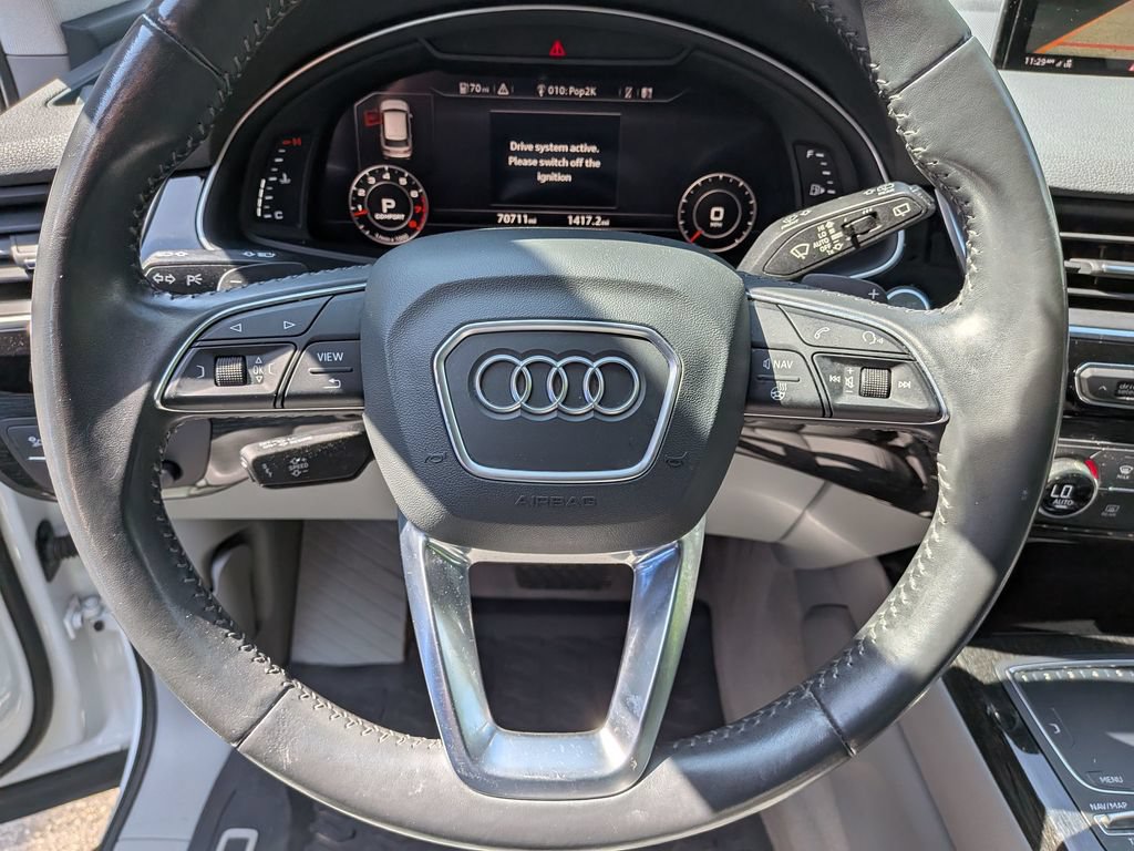 Used 2018 Audi Q7 3.0T Premium Plus w/ Premium Plus Package AWD/4WD image 16