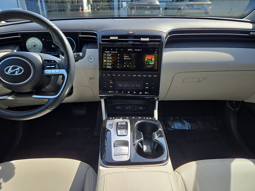 Certified 2023 Hyundai Tucson Limited AWD/4WD image 10