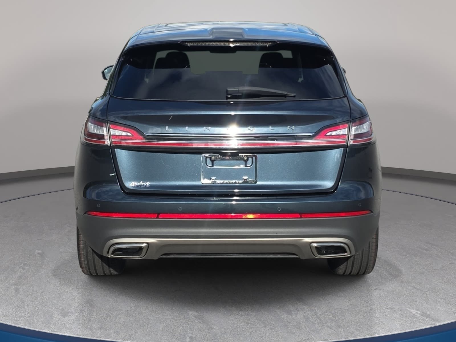 Used 2023 Lincoln Nautilus Reserve w/ Equipment Group 201A AWD/4WD image 6