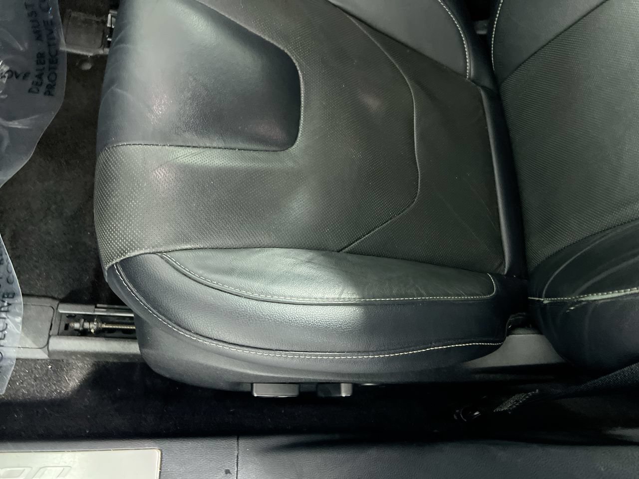 Used 2019 Ford Fusion Energi Titanium FWD image 13