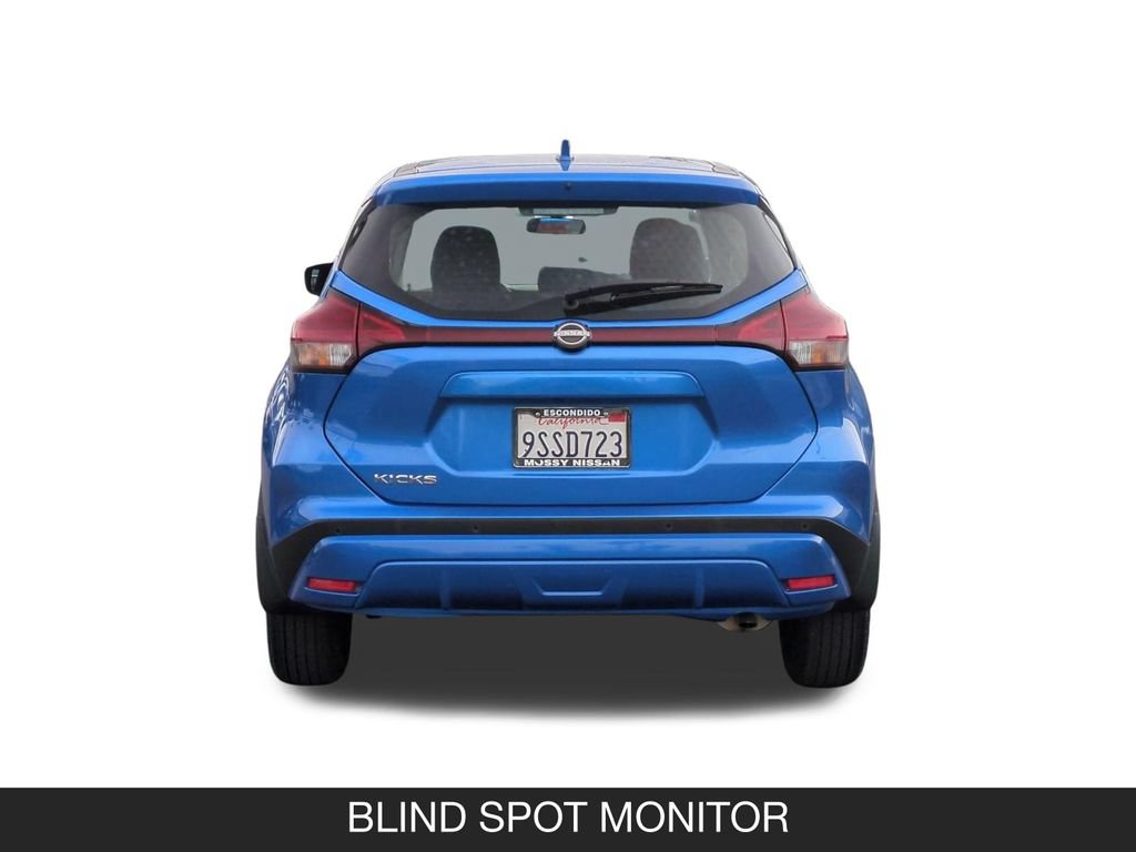 Certified 2025 Nissan Kicks Play S FWD image 8