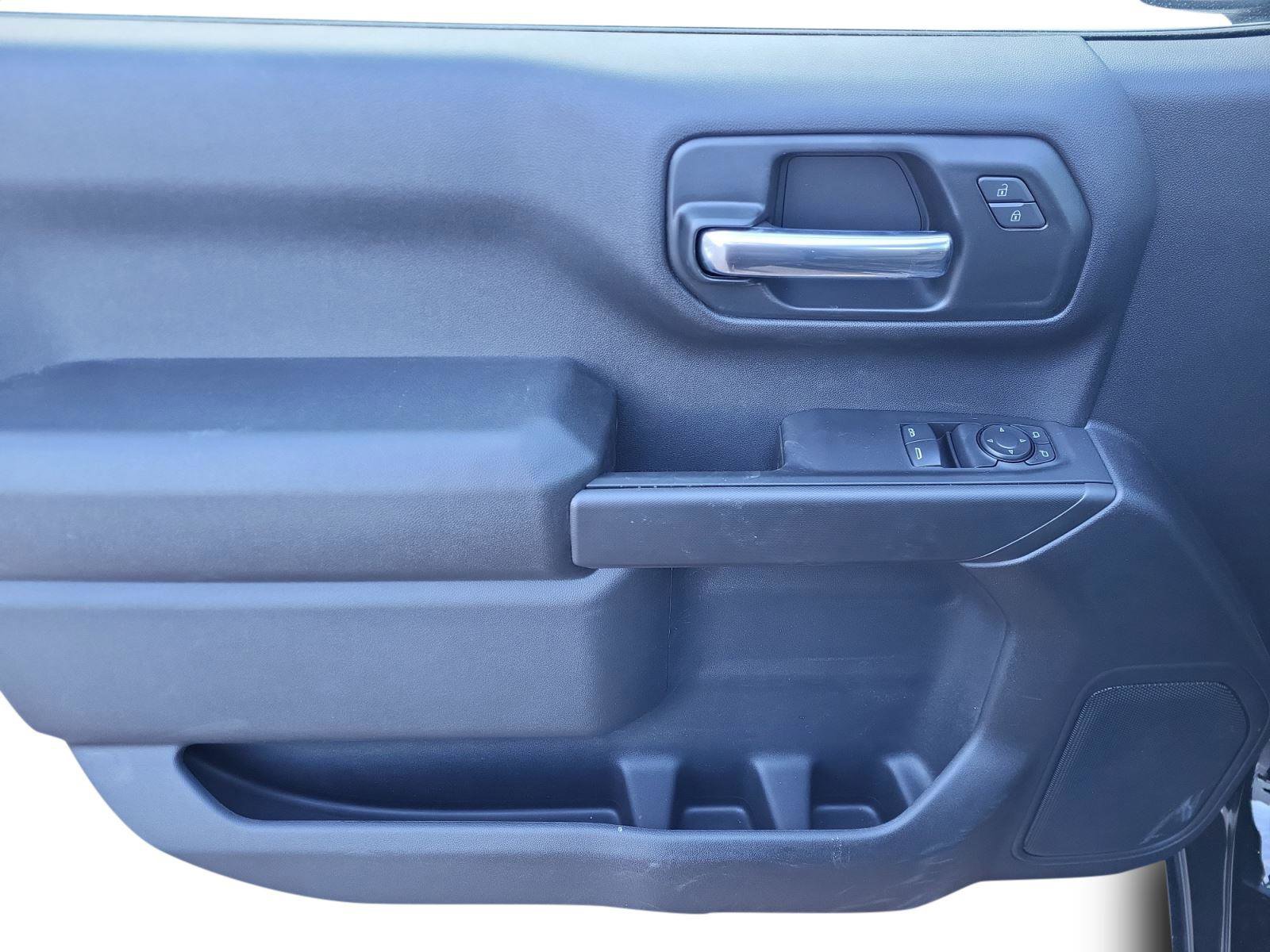 New 2026 Chevrolet Silverado 1500 W/T w/ WT Value Package AWD/4WD image 9