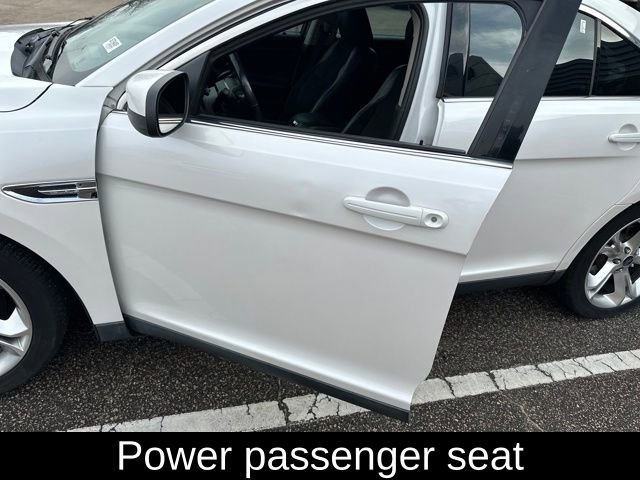 Used 2010 Ford Taurus SHO image 34